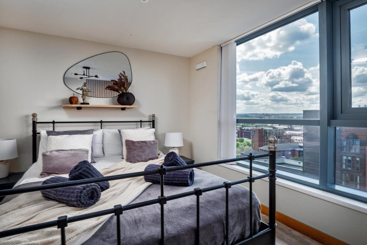 Leeds Most Stunning Penthouse! - Sleeps 8 Apartment Exterior photo