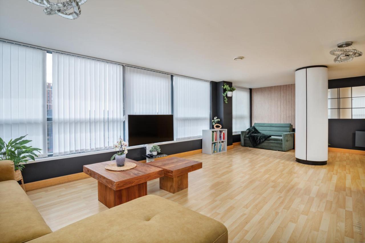 Leeds Most Stunning Penthouse! - Sleeps 8 Apartment Exterior photo
