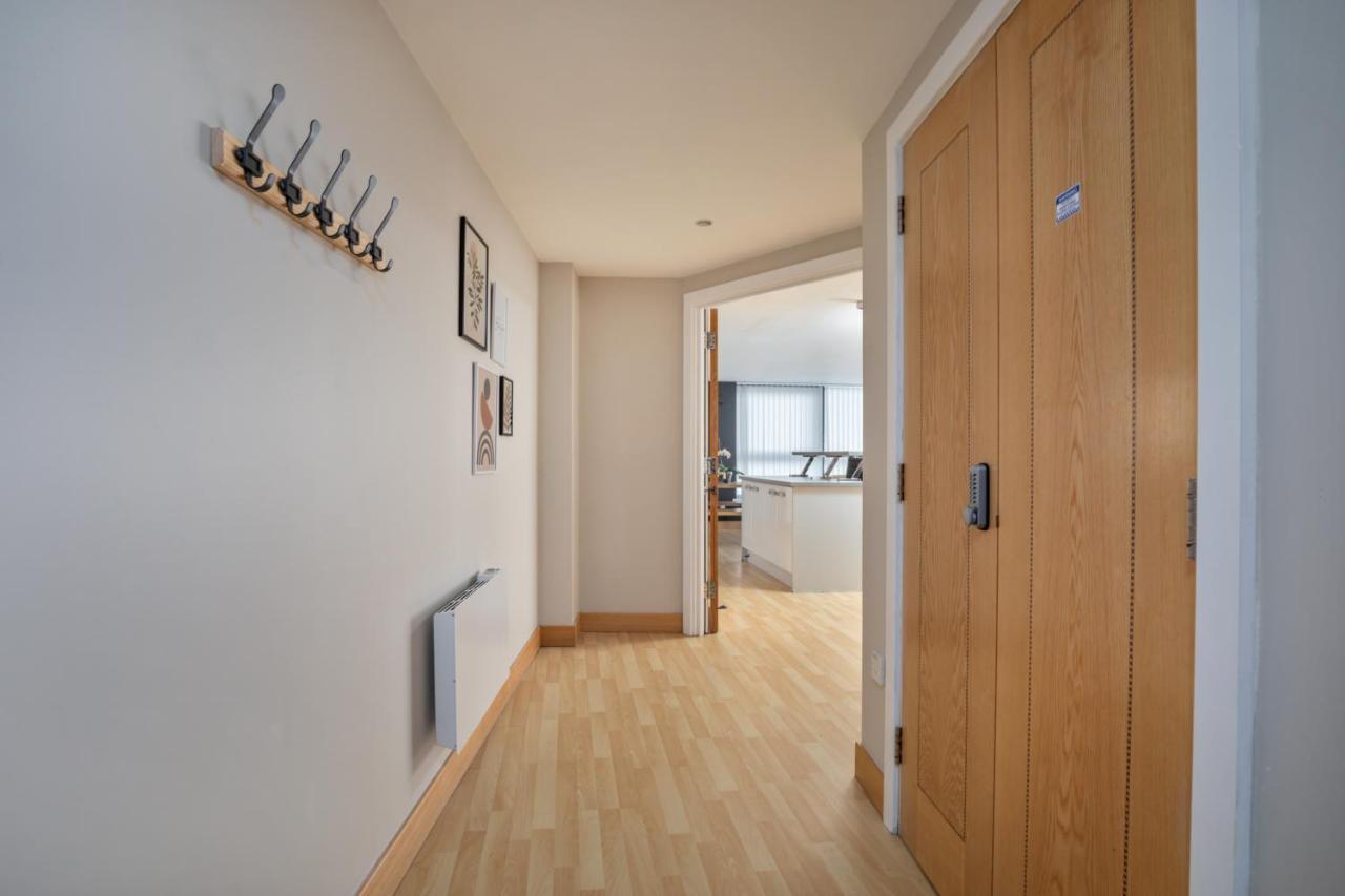 Leeds Most Stunning Penthouse! - Sleeps 8 Apartment Exterior photo