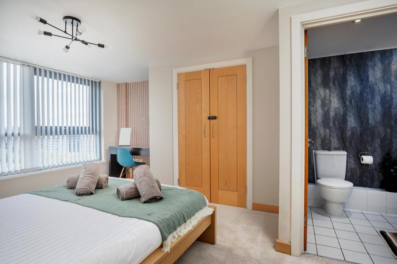 Leeds Most Stunning Penthouse! - Sleeps 8 Apartment Exterior photo